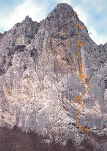 http://mountain.ru/world_mounts/crimea/small_kilse/2000/nemec/M-Kilse_Nemec.jpg