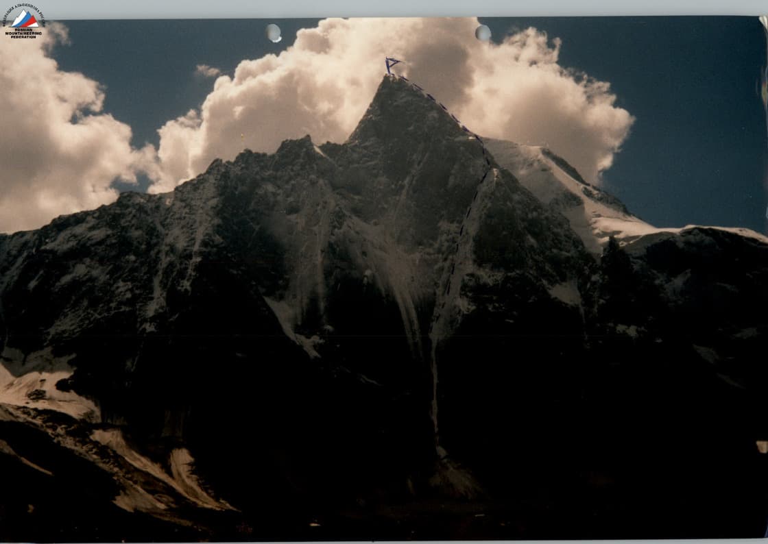 1_image_0.jpg