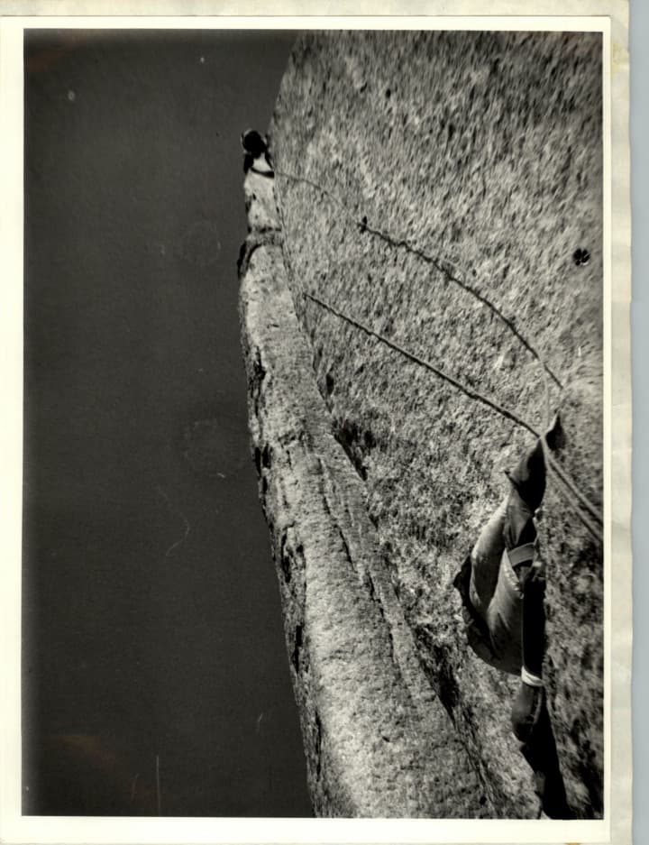 6_image_1.jpg