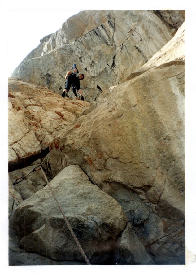 9_image_1.jpg