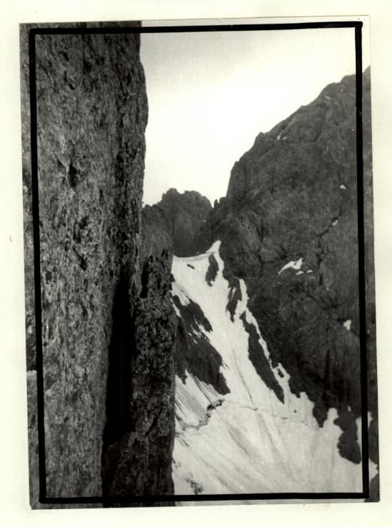 9_image_1.jpg